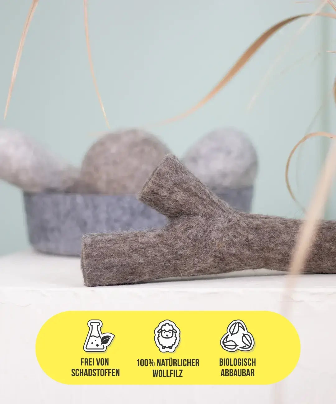 BUDDY. Jouet pour chien en feutre de laine "Bâton" 