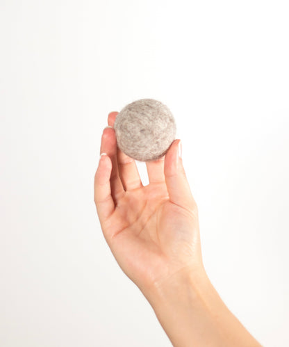 BUDDY. Jouet pour chien en feutre de laine "Ball" 